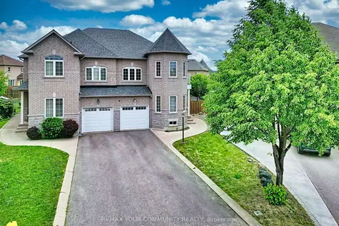 15 Bellefontaine Court