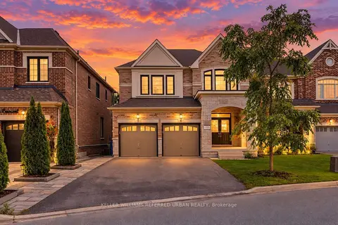 6 Sharonview Crescent
