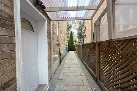 53 Dybal Street Lower