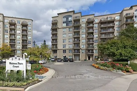 8 Maison Parc Court 406