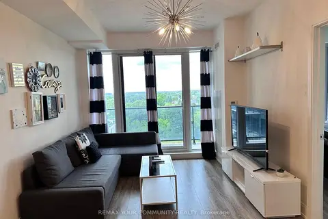 9600 Yonge Street 807B
