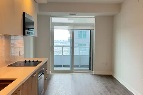5 Meadowdale Road 2106