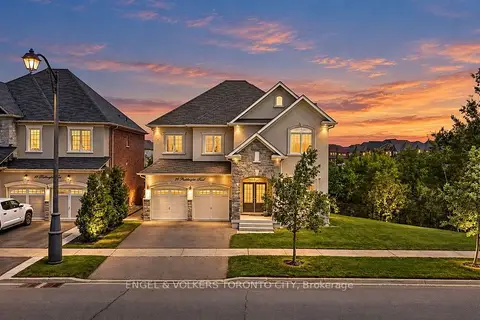 20 Parkheights Trail
