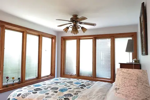19 Shoreline Place 1
