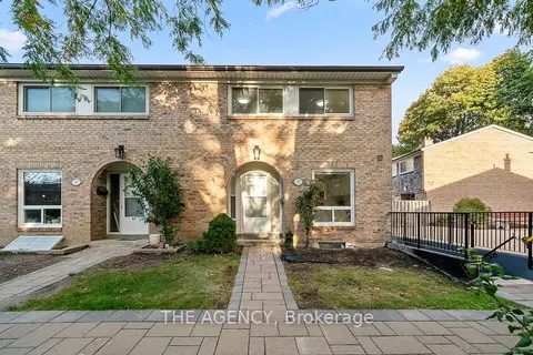 1 Wootten Way S 32