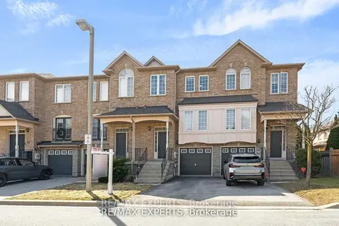 19 Foxchase Avenue 61