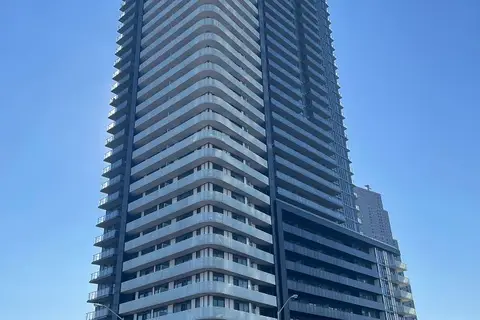 7895 Jane Street E 1117