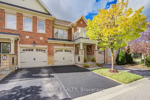 6 Expedition Crescent