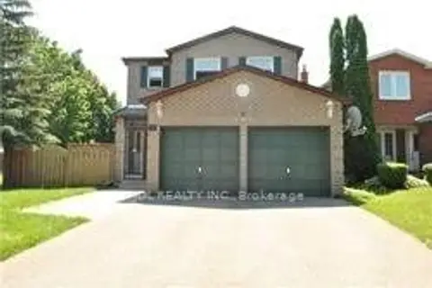 87 Strathmore Drive