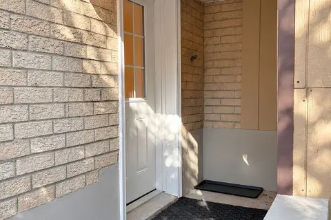 37 Bowhill Drive Walk-Out Basement