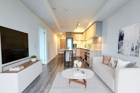 7950 Bathurst st Street 2108