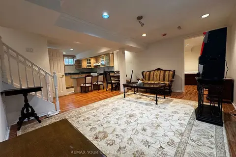 198 Stephen Street Basement