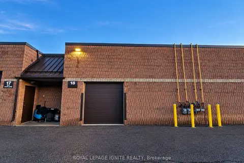 82 Sandiford Drive #18