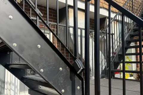 10 Brock Street 2 East