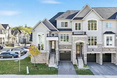 31 Lyall Stokes Circle