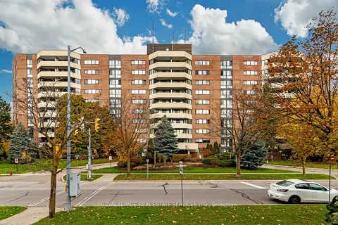 40 BAIF Boulevard 313