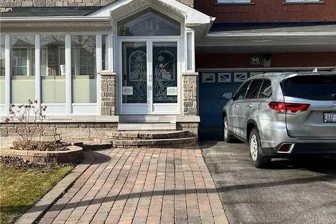96 Mynden Way