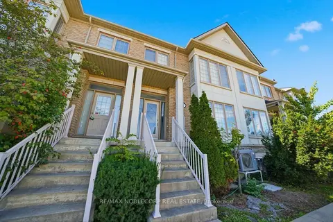 8900 Bathurst Street 37