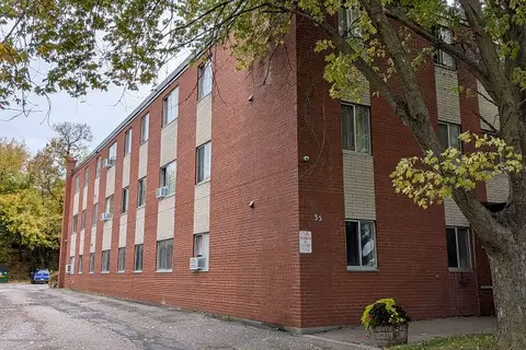 35 Huron Heights Drive 15