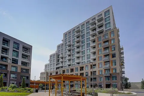 8 Beverley Glen Boulevard 712