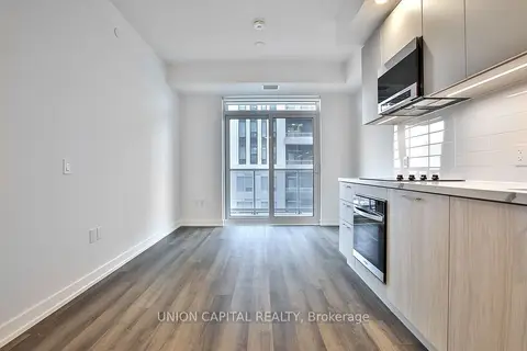 5 Meadowdale Road 2407