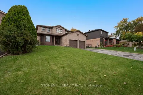 76 Collings Avenue