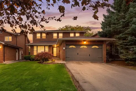 7 Charnwood Place