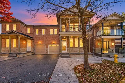 47 Reindeer Crescent