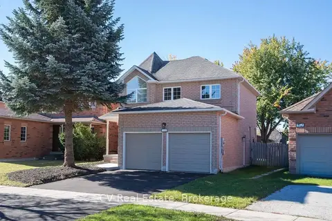 1338 Vincent Crescent