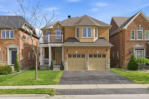 338 Dowson Loop