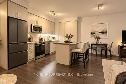 75 Oneida Crescent 1401
