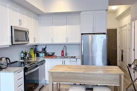 20 Gatineau Drive 207