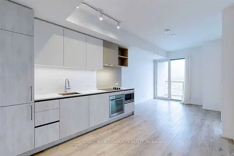 1000 Portage Parkway 2301