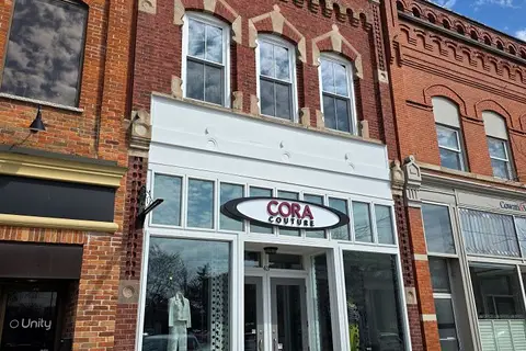 43 Hurontario Street