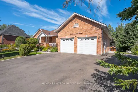 61 Broadview Street