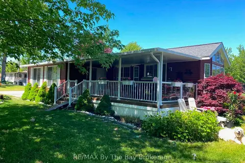 1 WHITE PINES Trail