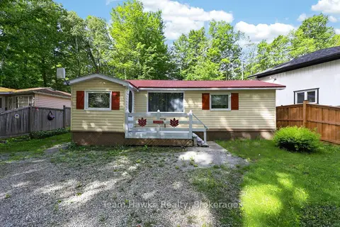 48 Mcarthur Drive