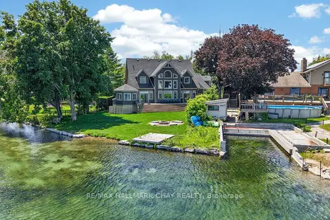 465 Mooney Crescent