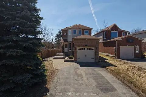 9 Laidlaw Drive N