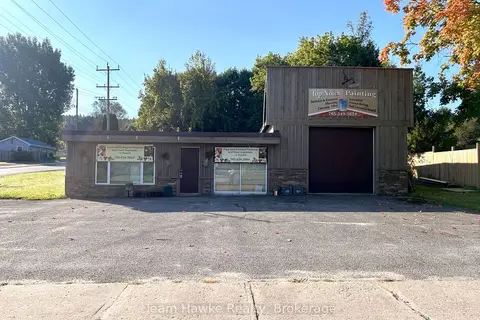 156 ROBERT Street