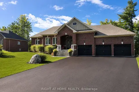 84 Diamond Valley Drive
