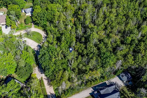 38 Lasalle Trail