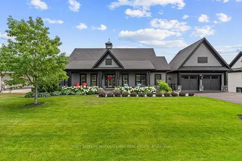 7 Georgian Grande Drive