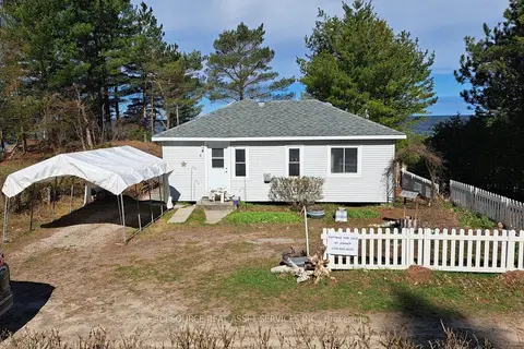 4 Pinewood Drive