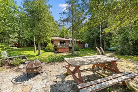 25 Chippewa Crescent