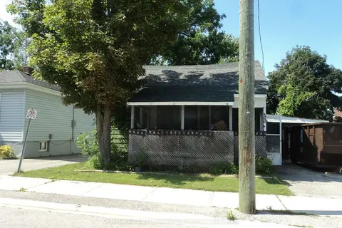 137 Dufferin Street