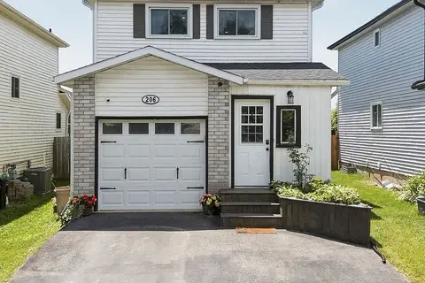 206 Hickling Trail