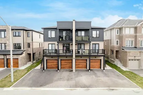 14 Pumpkin Corner Crescent 1
