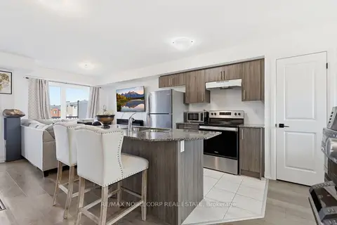 51 Fairlane Avenue