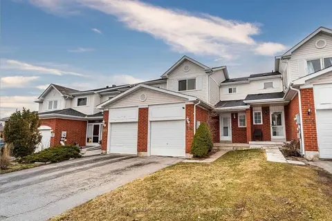 186 Pickett Crescent